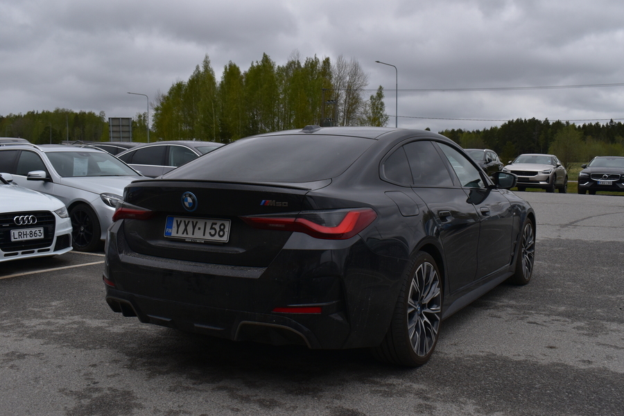 BMW i4 M50 vaihtoauto