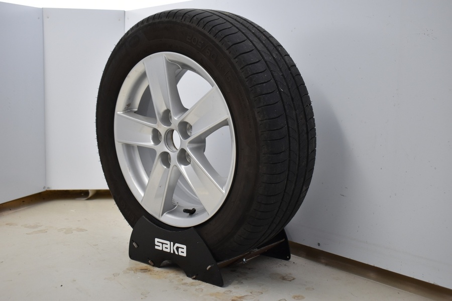 Mitsubishi Lancer vaihtoauto