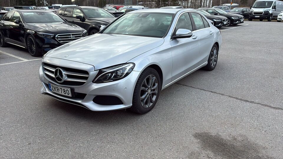 Mercedes-Benz C vaihtoauto
