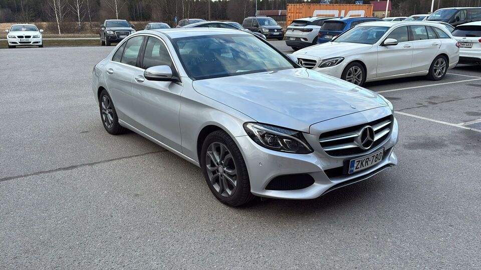 Mercedes-Benz C vaihtoauto