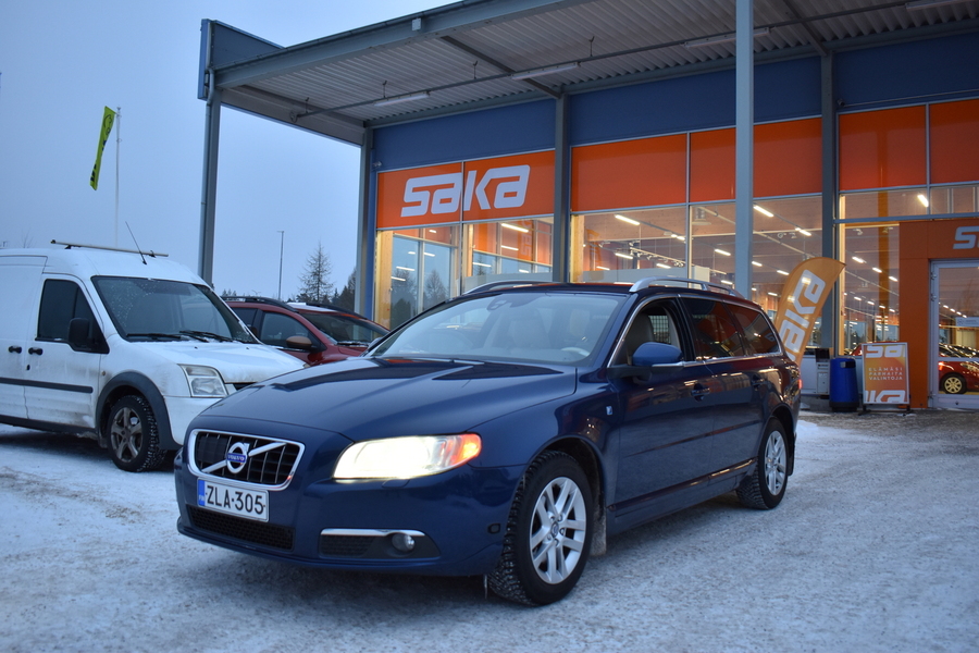 Volvo V70 vaihtoauto