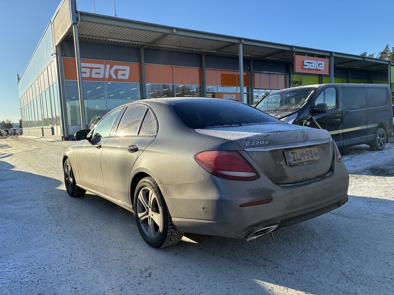 Mercedes-Benz E vaihtoauto