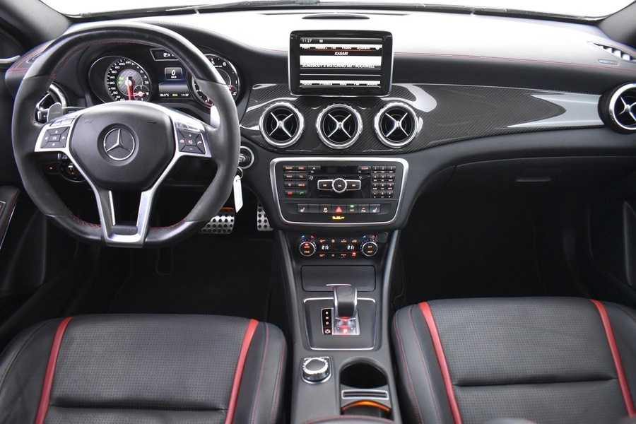 Mercedes-Benz GLA vaihtoauto