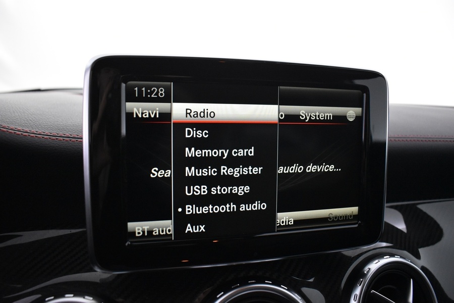 Mercedes-Benz GLA vaihtoauto