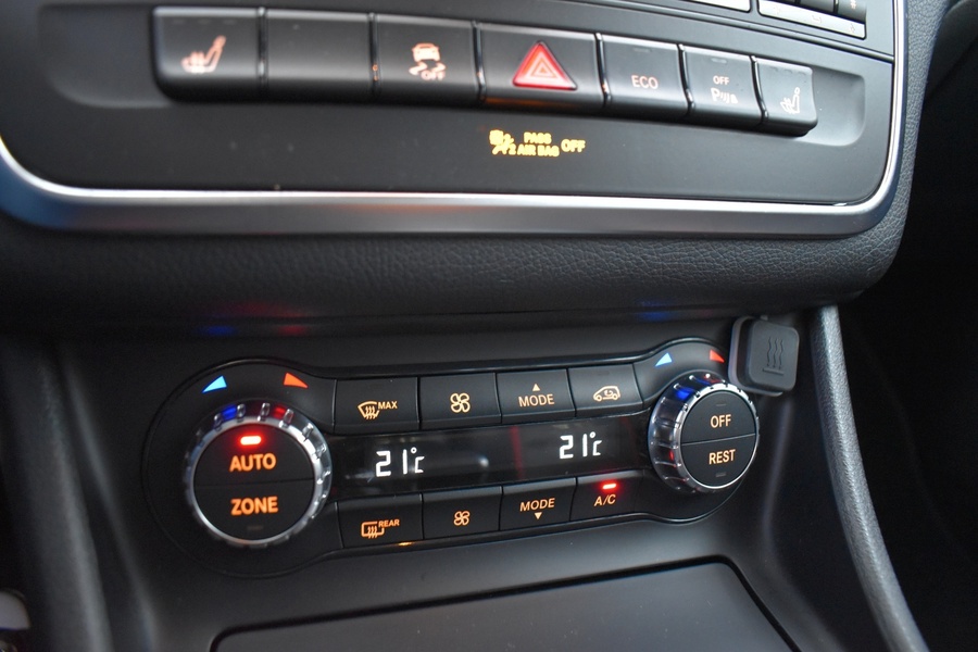 Mercedes-Benz GLA vaihtoauto