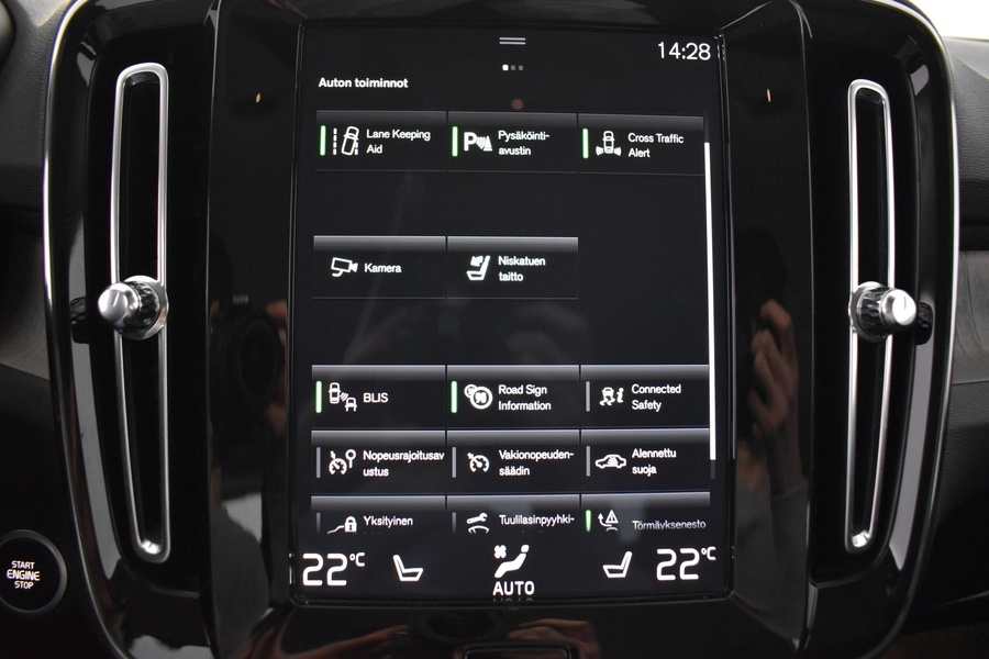 Volvo XC40 vaihtoauto