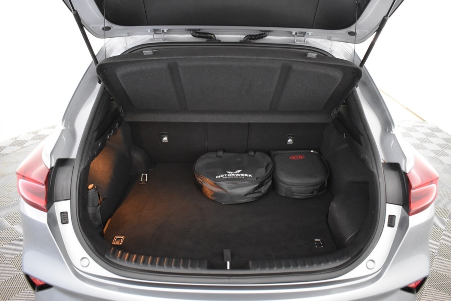 Kia XCeed vaihtoauto