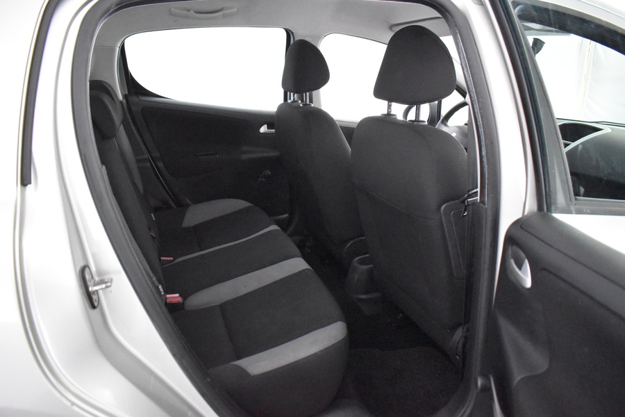 Peugeot 207 vaihtoauto