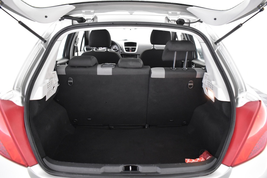 Peugeot 207 vaihtoauto