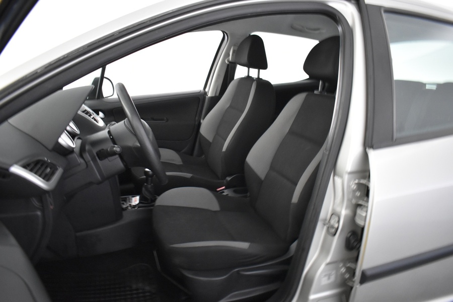 Peugeot 207 vaihtoauto