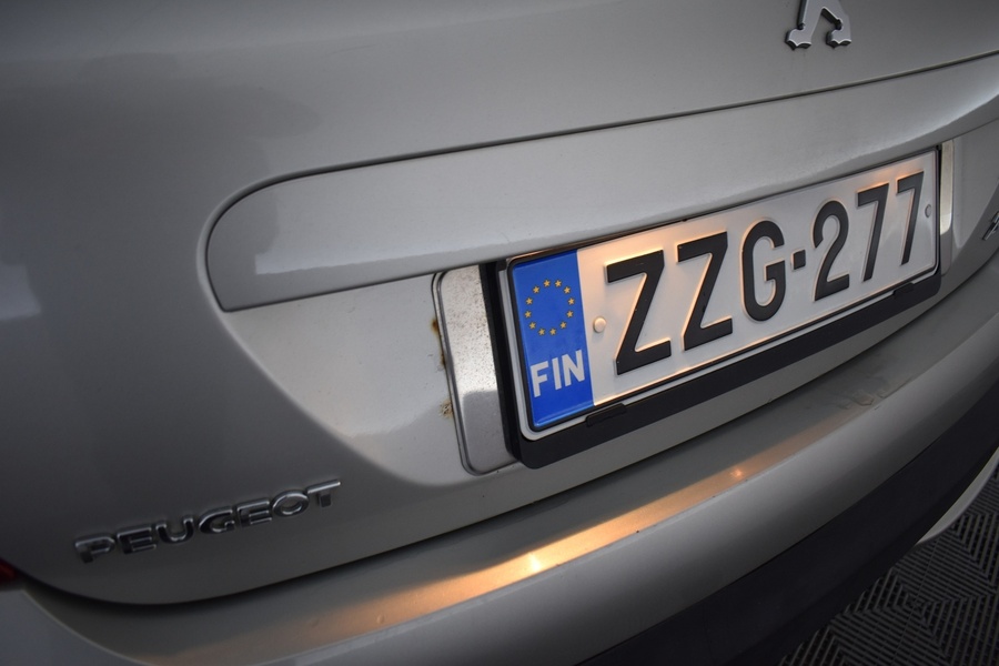 Peugeot 207 vaihtoauto