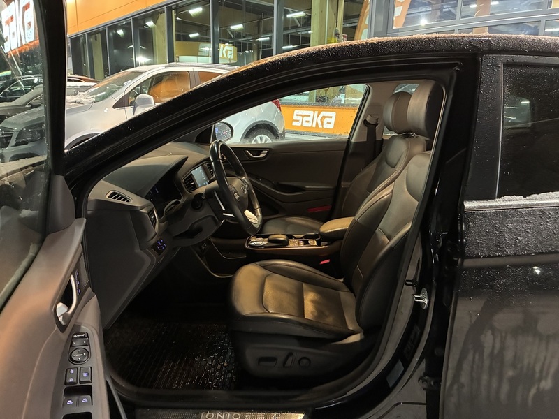 Hyundai IONIQ electric vaihtoauto