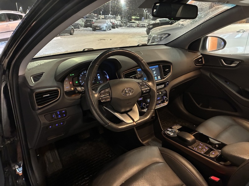 Hyundai IONIQ electric vaihtoauto