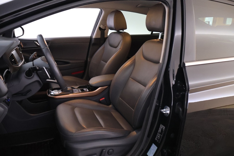 Hyundai IONIQ electric vaihtoauto