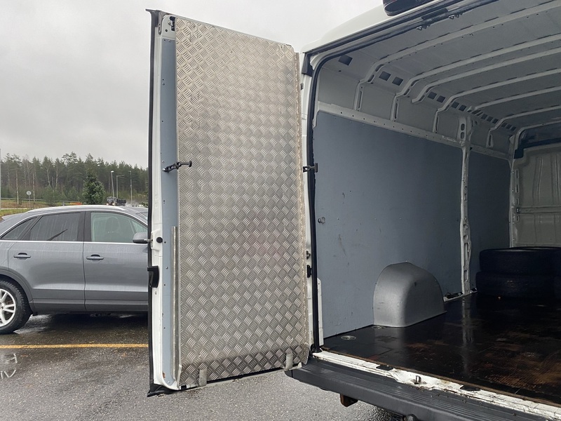 Peugeot Boxer vaihtoauto