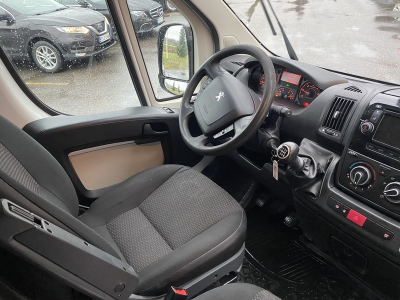 Peugeot Boxer vaihtoauto