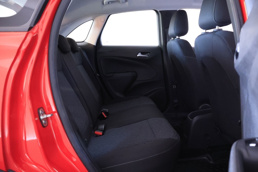 Opel Crossland X vaihtoauto