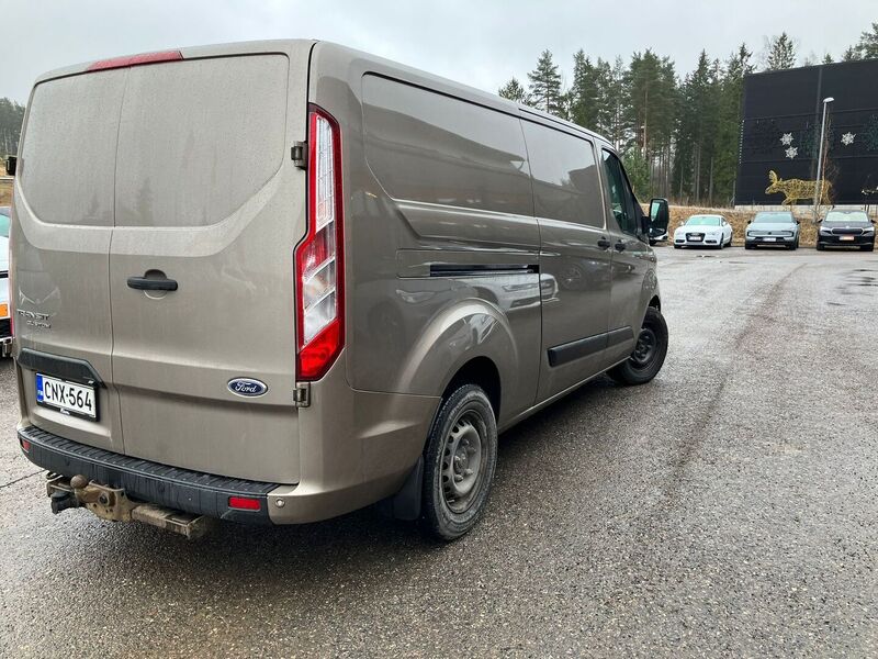 Ford Transit Custom vaihtoauto