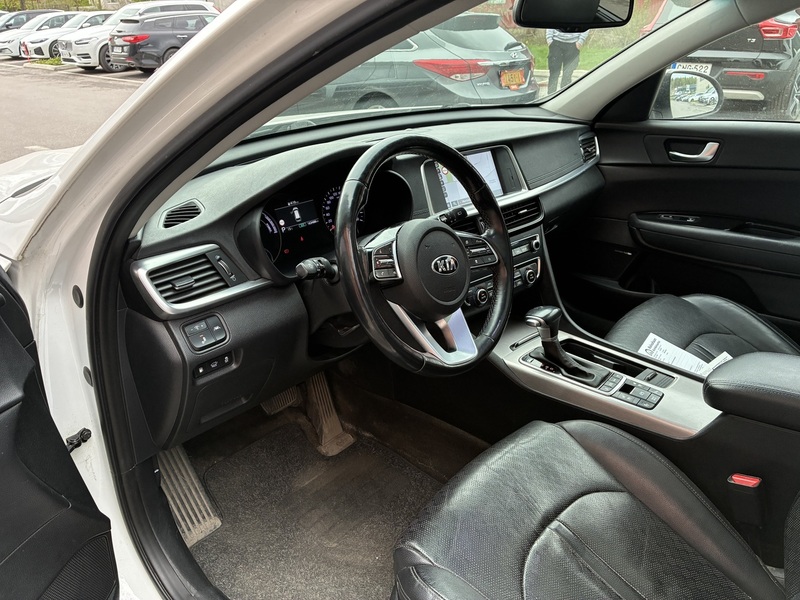 Kia Optima vaihtoauto