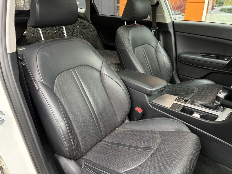Kia Optima vaihtoauto