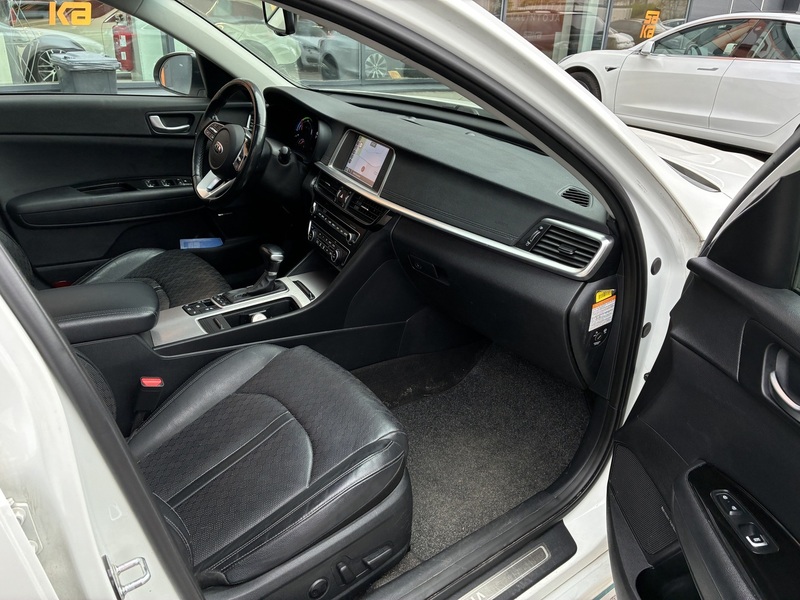 Kia Optima vaihtoauto