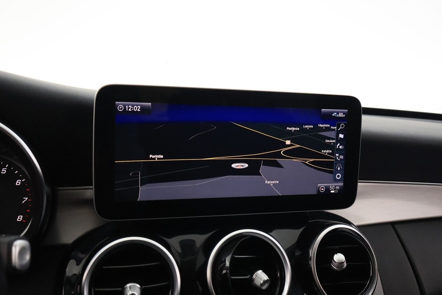 Mercedes-Benz C vaihtoauto