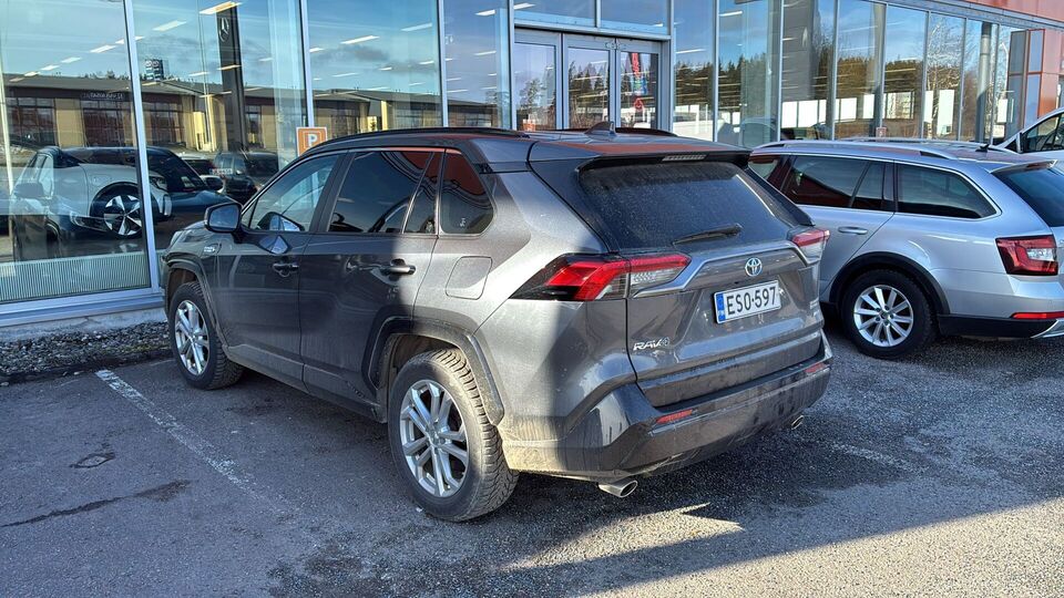 Toyota RAV4 vaihtoauto