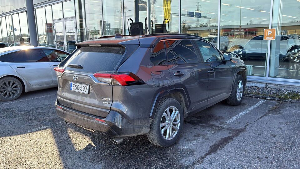 Toyota RAV4 vaihtoauto