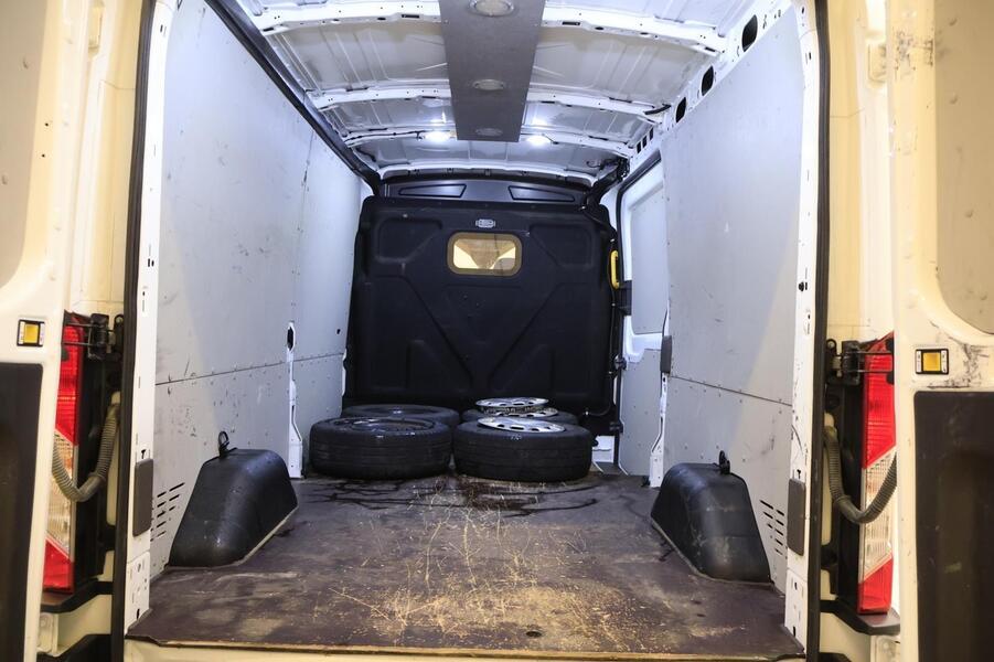 Ford Transit vaihtoauto