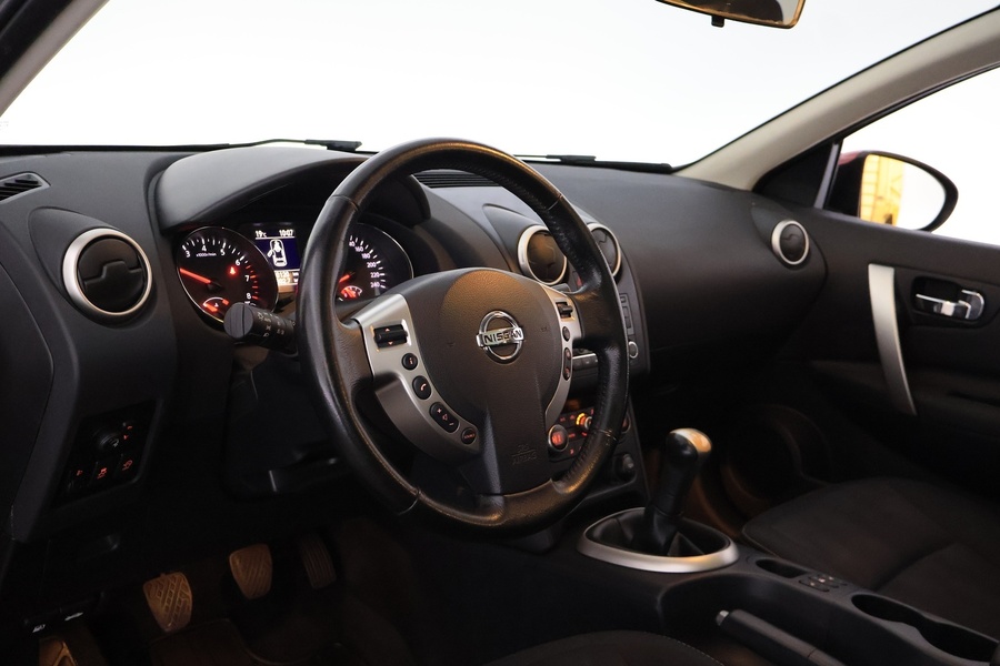 Nissan Qashqai+2 vaihtoauto