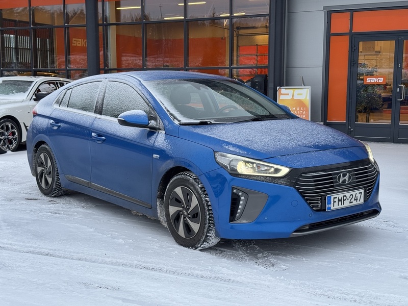 Hyundai IONIQ hybrid vaihtoauto