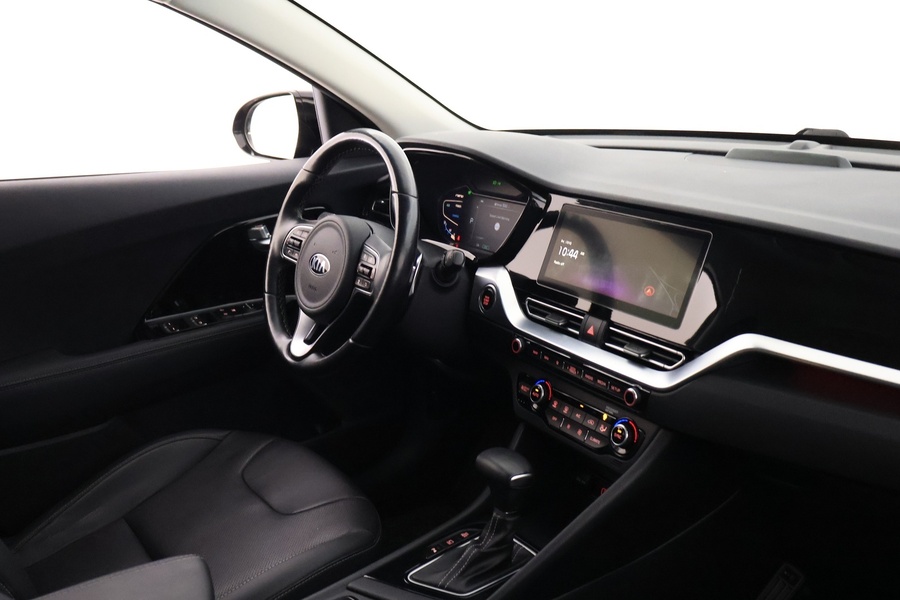 Kia Niro plug-in vaihtoauto