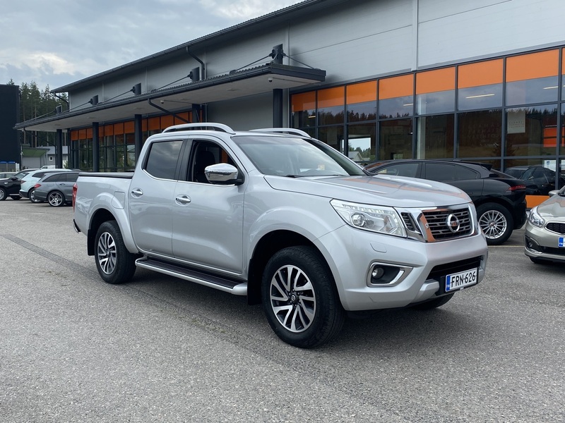 Nissan NP300 vaihtoauto