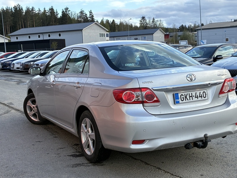 Toyota Corolla vaihtoauto