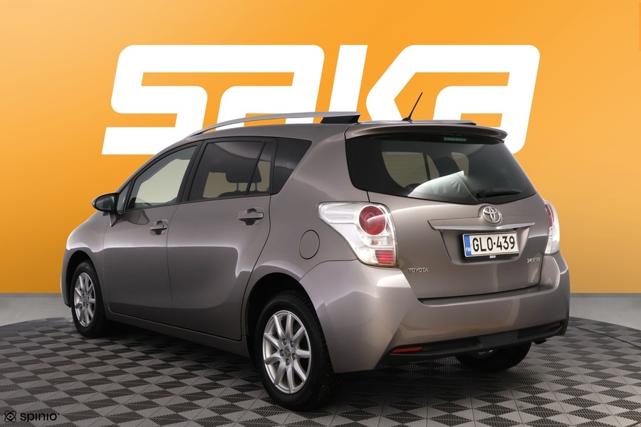 Toyota Verso vaihtoauto