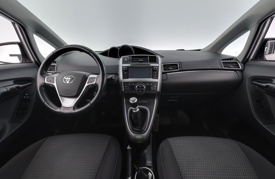 Toyota Verso vaihtoauto