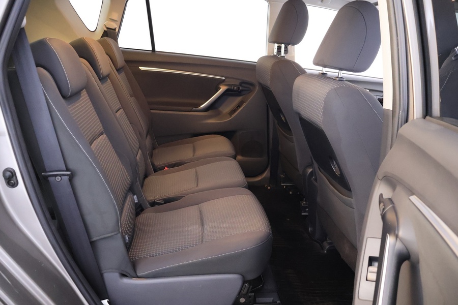 Toyota Verso vaihtoauto