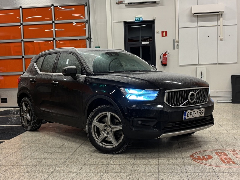 Volvo XC40 vaihtoauto