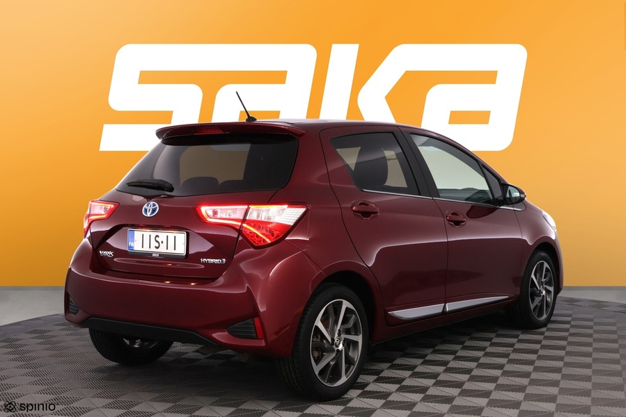 Toyota Yaris vaihtoauto