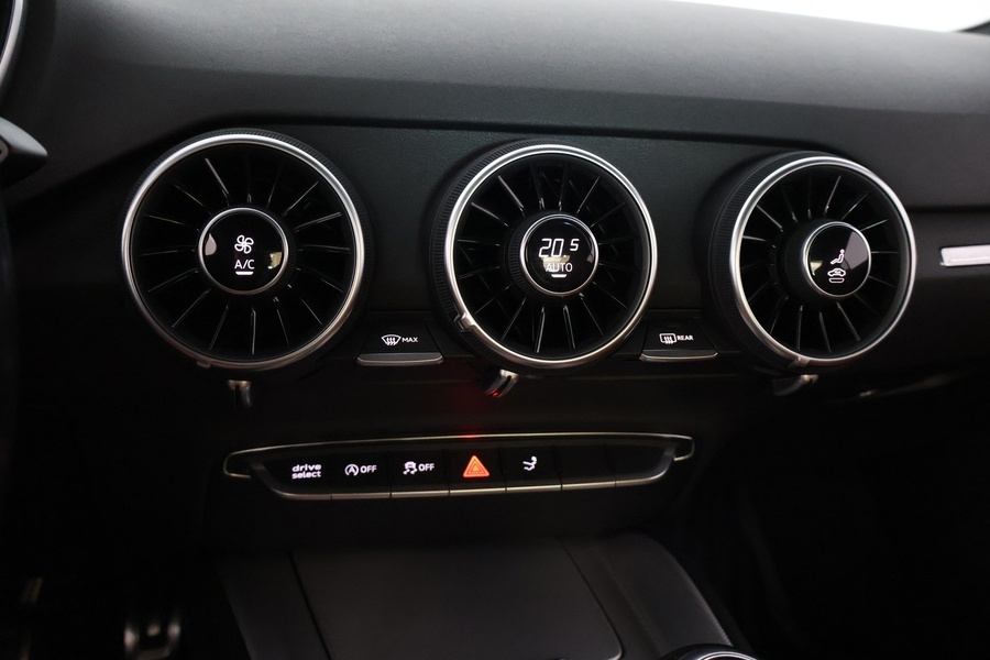 Audi TT vaihtoauto