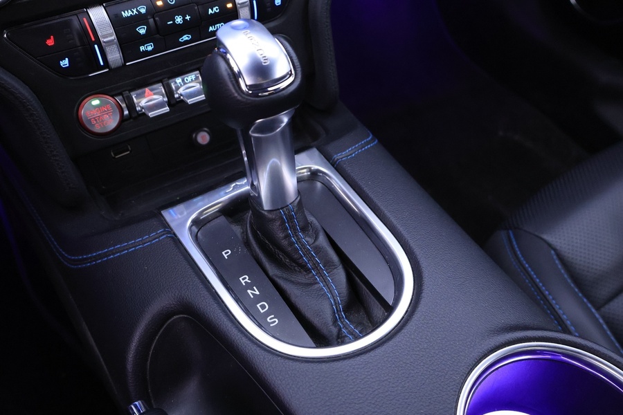 Ford USA Mustang vaihtoauto