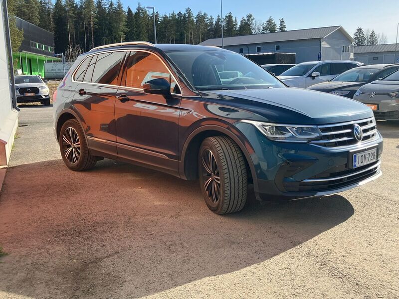 Volkswagen Tiguan vaihtoauto