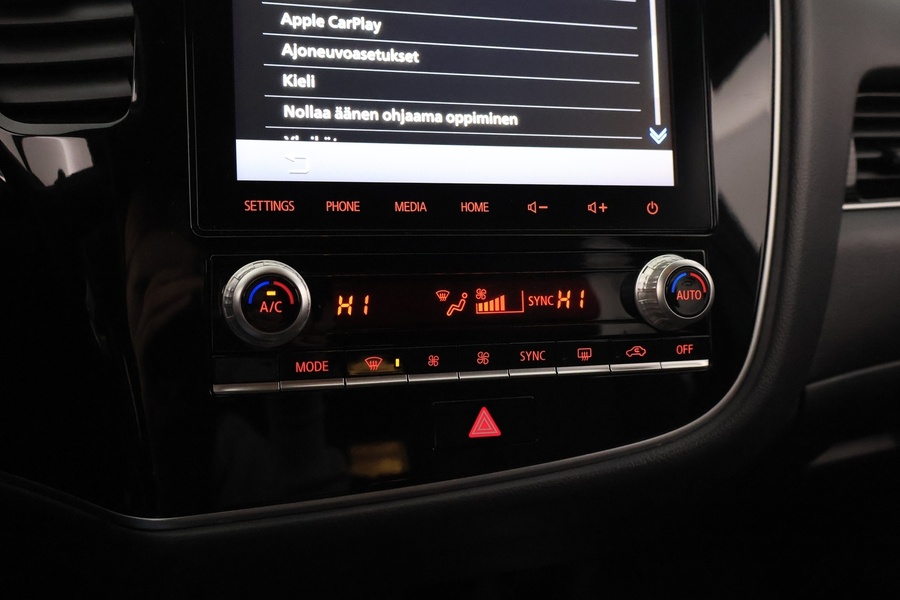 Mitsubishi Outlander PHEV vaihtoauto