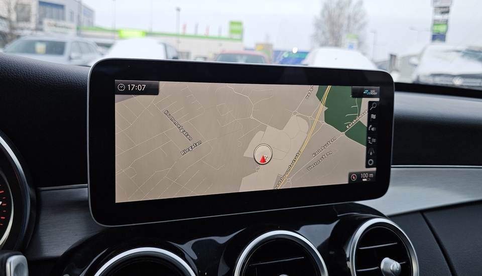 Mercedes-Benz C vaihtoauto