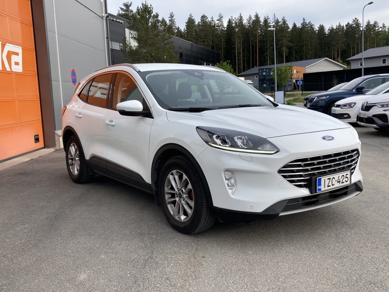 Ford Kuga vaihtoauto