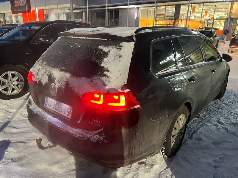 Volkswagen Golf vaihtoauto