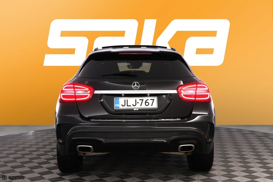 Mercedes-Benz GLA vaihtoauto