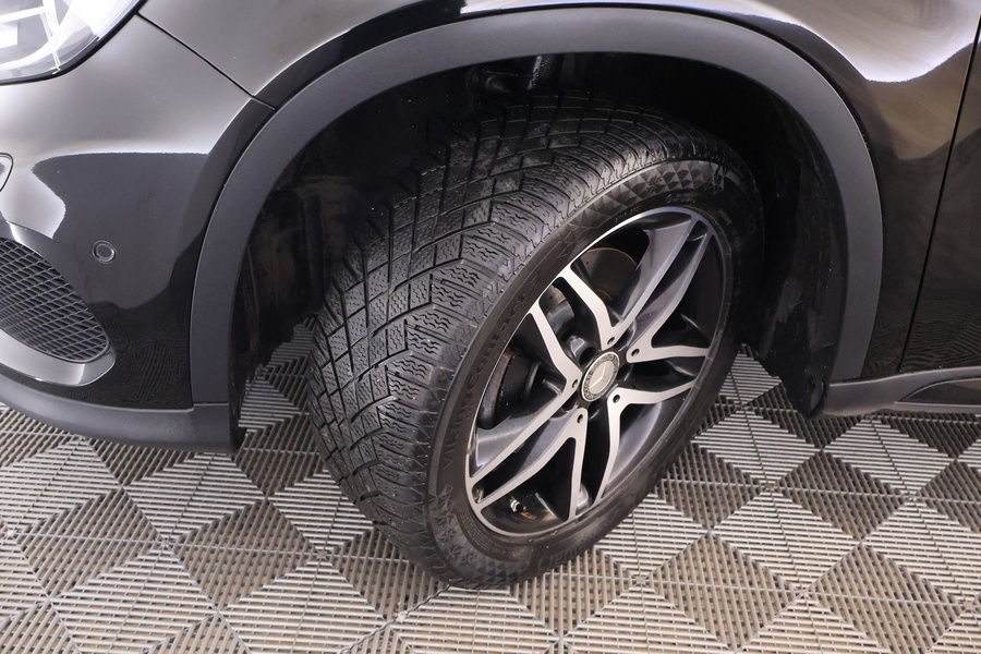 Mercedes-Benz GLA vaihtoauto