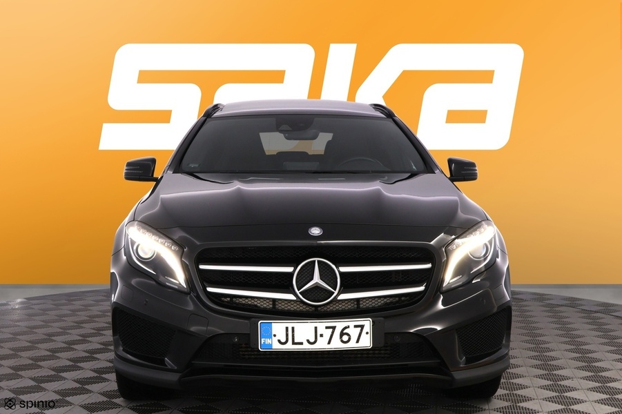 Mercedes-Benz GLA vaihtoauto