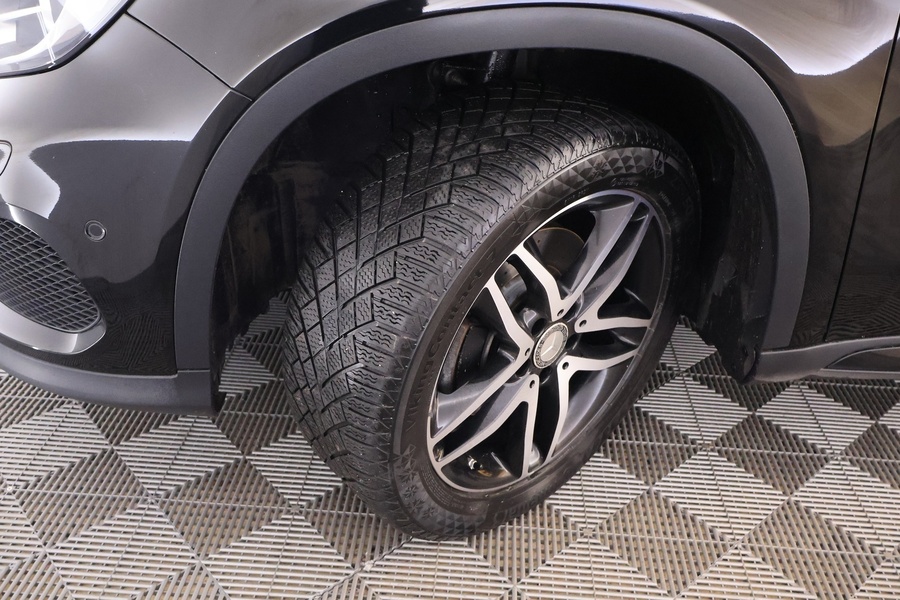 Mercedes-Benz GLA vaihtoauto